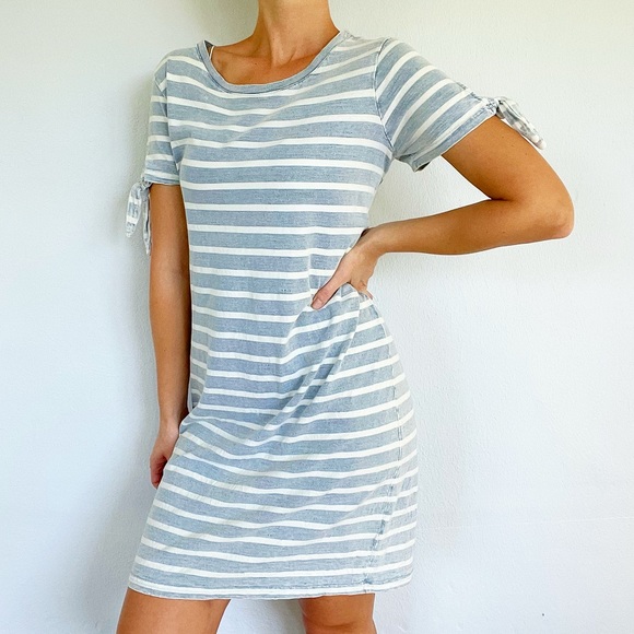 Jane & Delancey blue striped cotton tie sleeve shift dress size medium - Picture 1 of 10